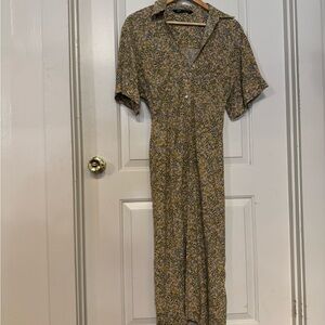 Zara Tan Green Buttoned Slit Front Maxi Dress